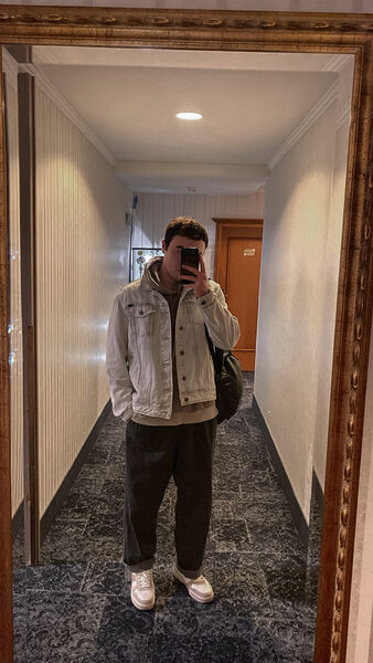  ,   , 22 ,   ,   