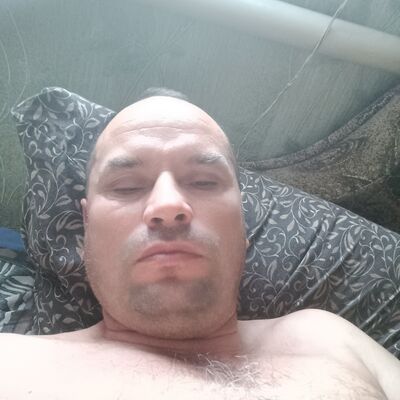  ,   Uri, 52 ,   ,   