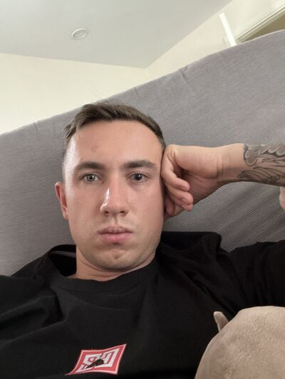  Beveren,   Roman, 31 ,   ,   