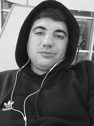  Cashel,   Vasile, 34 ,   ,   