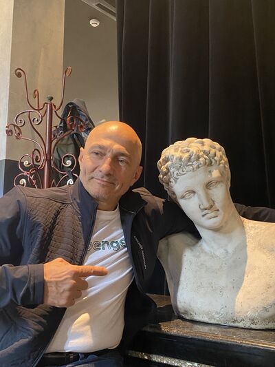  ,   Garry, 46 ,   ,   