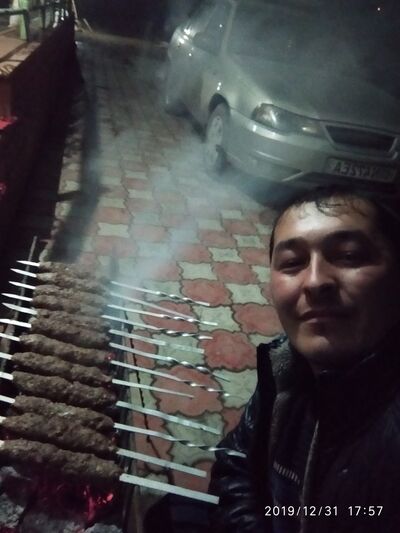  ,   Zoy Rustamov, 36 ,   ,   , c , 