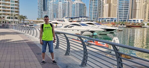  ,   Yan, 32 ,   ,   