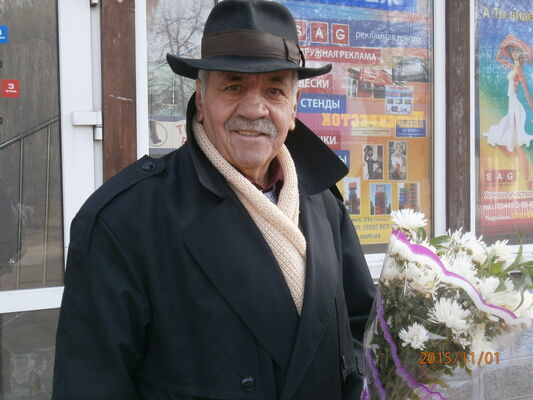  ,   Viktor, 71 ,   ,   , c 