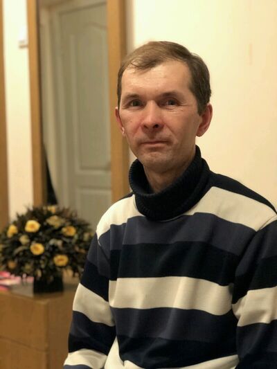  ,   Rinat, 51 ,   ,   , c 