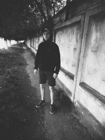  ,   Vlad, 25 ,   ,   , c , 