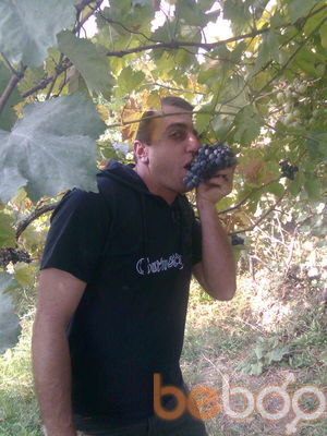  ,   Haik, 46 ,  