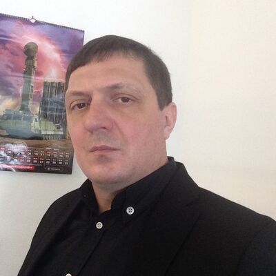  --,   Snakecatcher, 48 ,   ,   , c , 