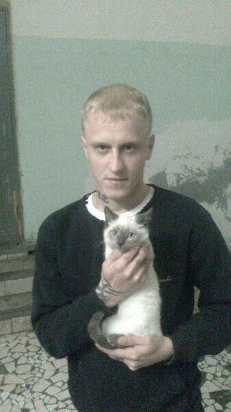  18781735  SlawikK, 37 ,    