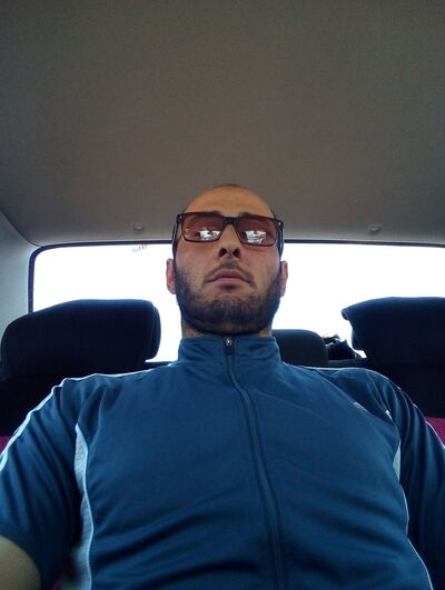  ,   Ali, 38 ,   ,   , c 