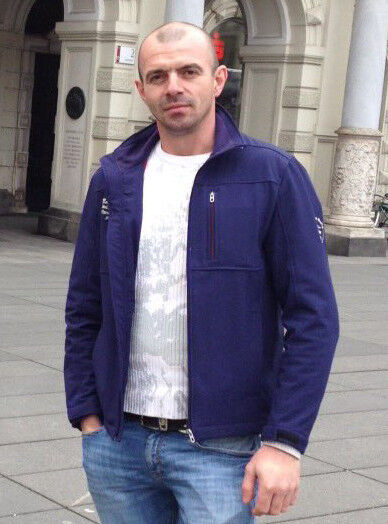  7213935  Adrian, 44 ,    