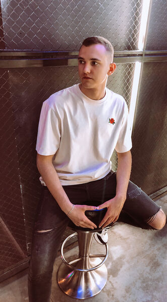  ,   Daniel, 27 ,   ,   , c 