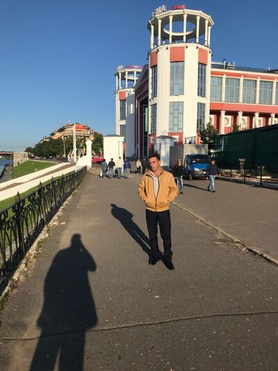 ,   Edgar, 44 ,     , c 