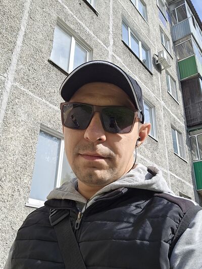  ,   Denis, 34 ,   ,   