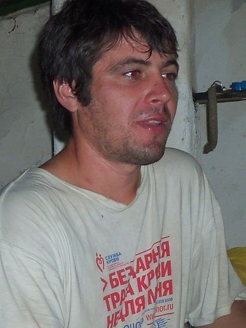  --,   , 42 ,  