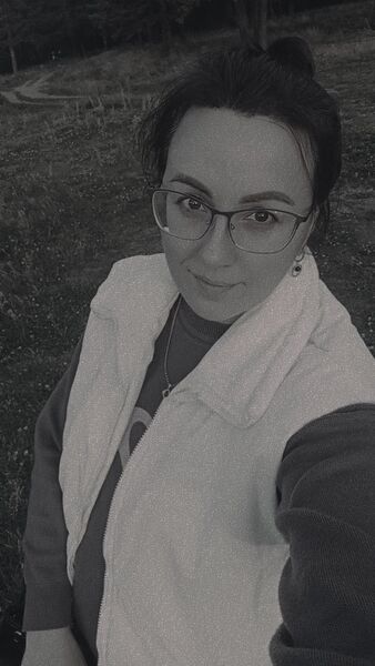  ,   Tatyana, 40 ,   ,   