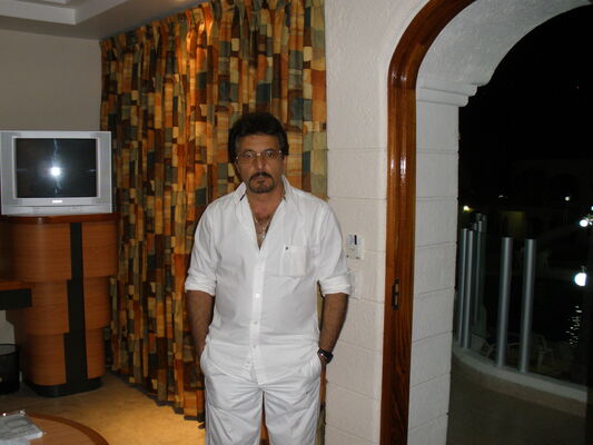  ,   Artur, 59 ,   ,   