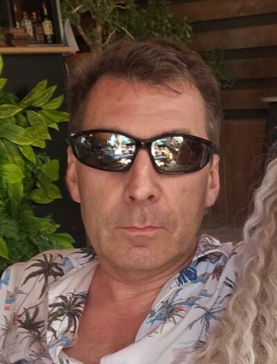 ,   Maksim, 41 ,   ,   