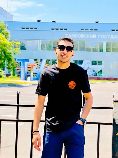  ,   Amr, 28 ,   ,   