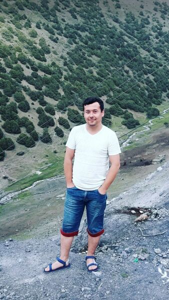  ,   Amirjon, 31 ,   ,   