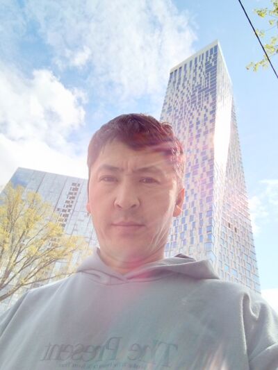  ,   Isman, 33 ,   ,   