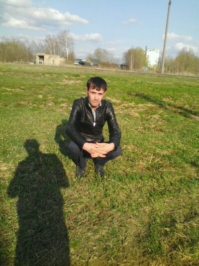  ,   Uzb, 33 ,   ,   , c , 