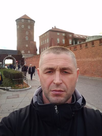   ,   Wowa, 44 ,   