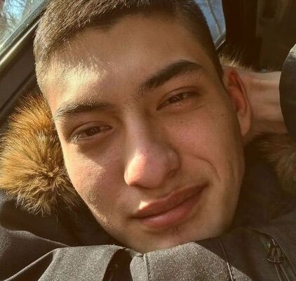  ,   Tai Mali, 24 ,  