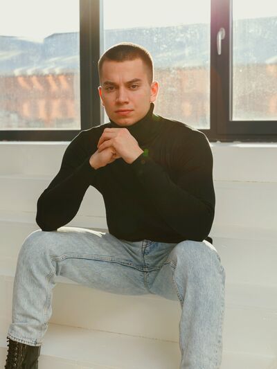  ,   Artem, 23 ,   ,   