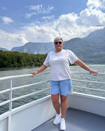  Praha,   , 43 ,   ,   