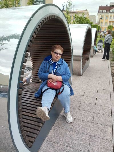  ,   Marina, 61 ,     , c 