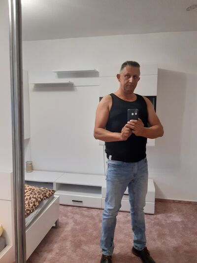  Wolfsburg,   Mariusz, 54 ,   ,   , c , 