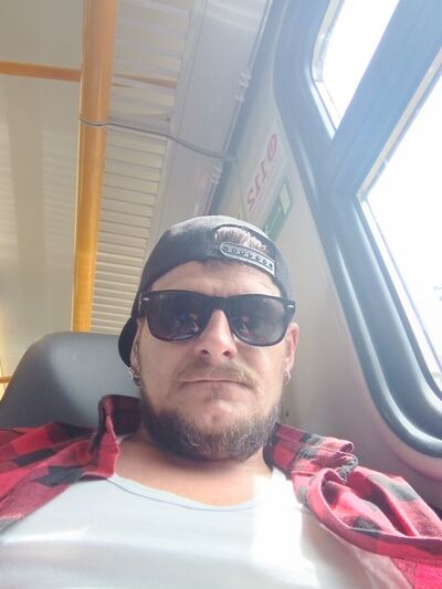  ,   Yura, 36 ,   c 