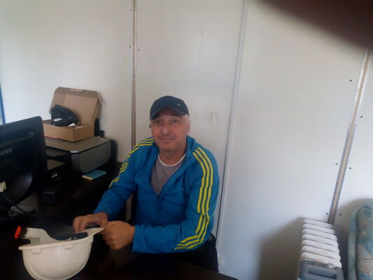  ,   Irakli, 40 ,   ,   , c 