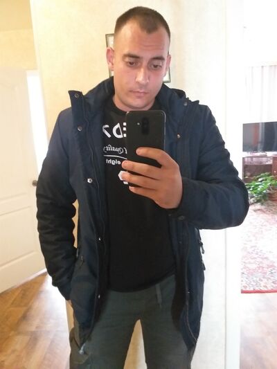  ,   Denis, 28 ,     , c 