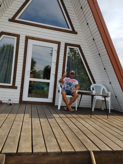  ,   Boris, 44 ,   ,   , c , 