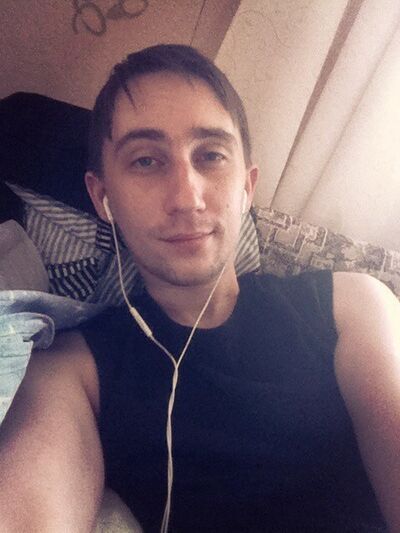  ,   Vlad, 33 ,   
