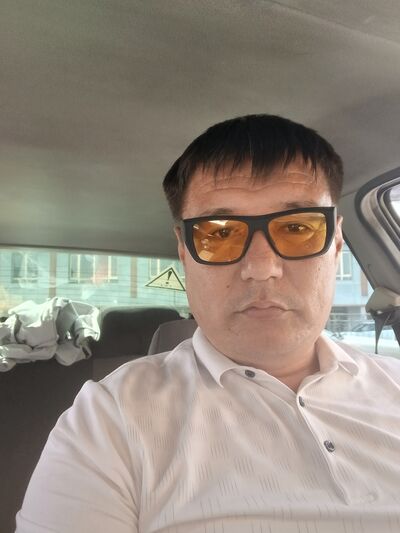 ,   Nurik, 35 ,   ,   