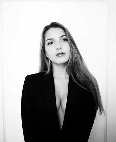  ,   SandraBar, 23 ,   ,   , c 