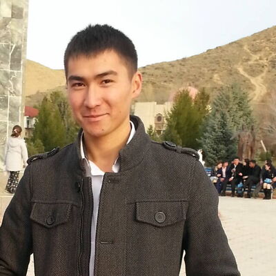  ,   Ulug, 32 ,     , c 