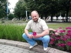  8523355  ANDREY, 56 ,    