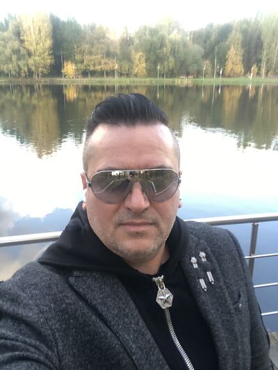  ,   Mr A, 50 ,   ,   , c , 