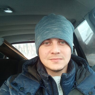  ,   Sasha, 39 ,  