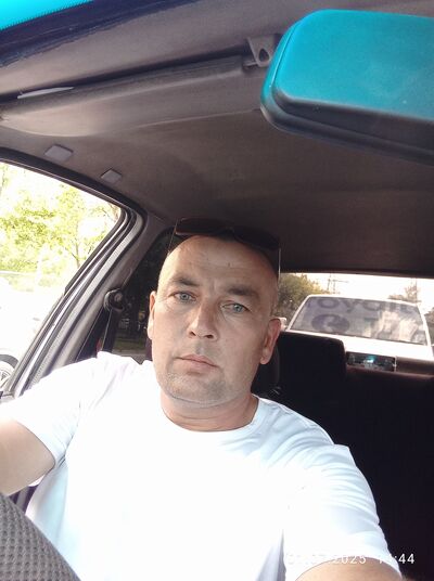  --,   Amir, 37 ,   ,   , c 