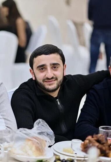  ,   Vardan, 29 ,   ,   