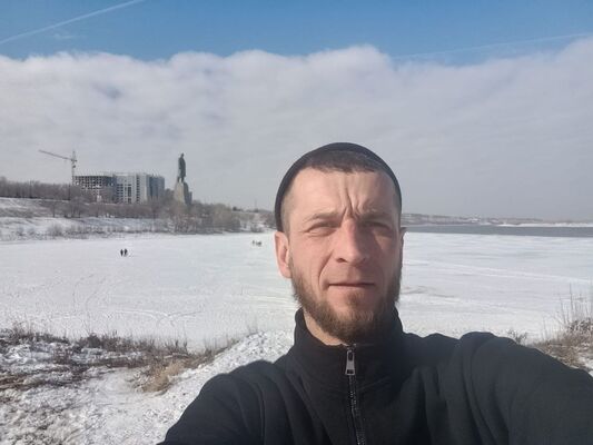  ,   Ivan, 27 ,   ,   