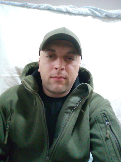  ,   Maksim, 37 ,   ,   , c 