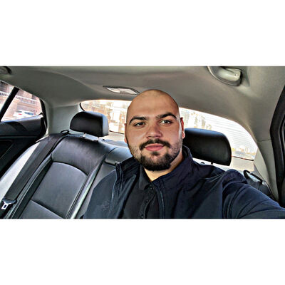  ,   Riad, 25 ,   ,   