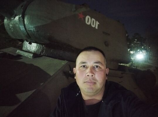  ,   Nuriddin, 34 ,   ,   