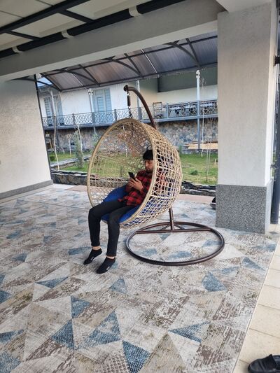  ,   Bek, 32 ,   ,   , c , 